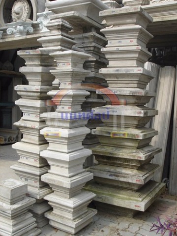 หัวเสารั้ว